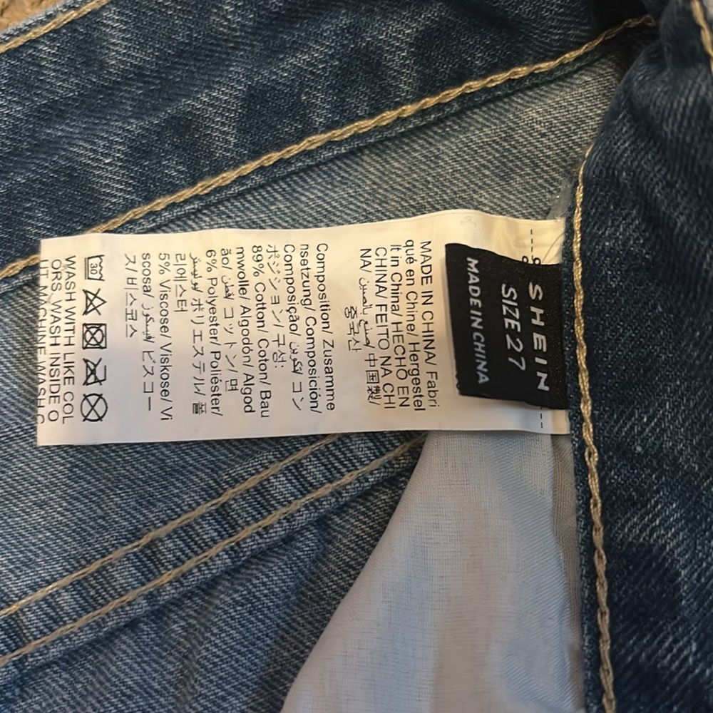 SHEIN Blue Jean Shorts High-Waisted Cut-Off - Picture 2 of 2